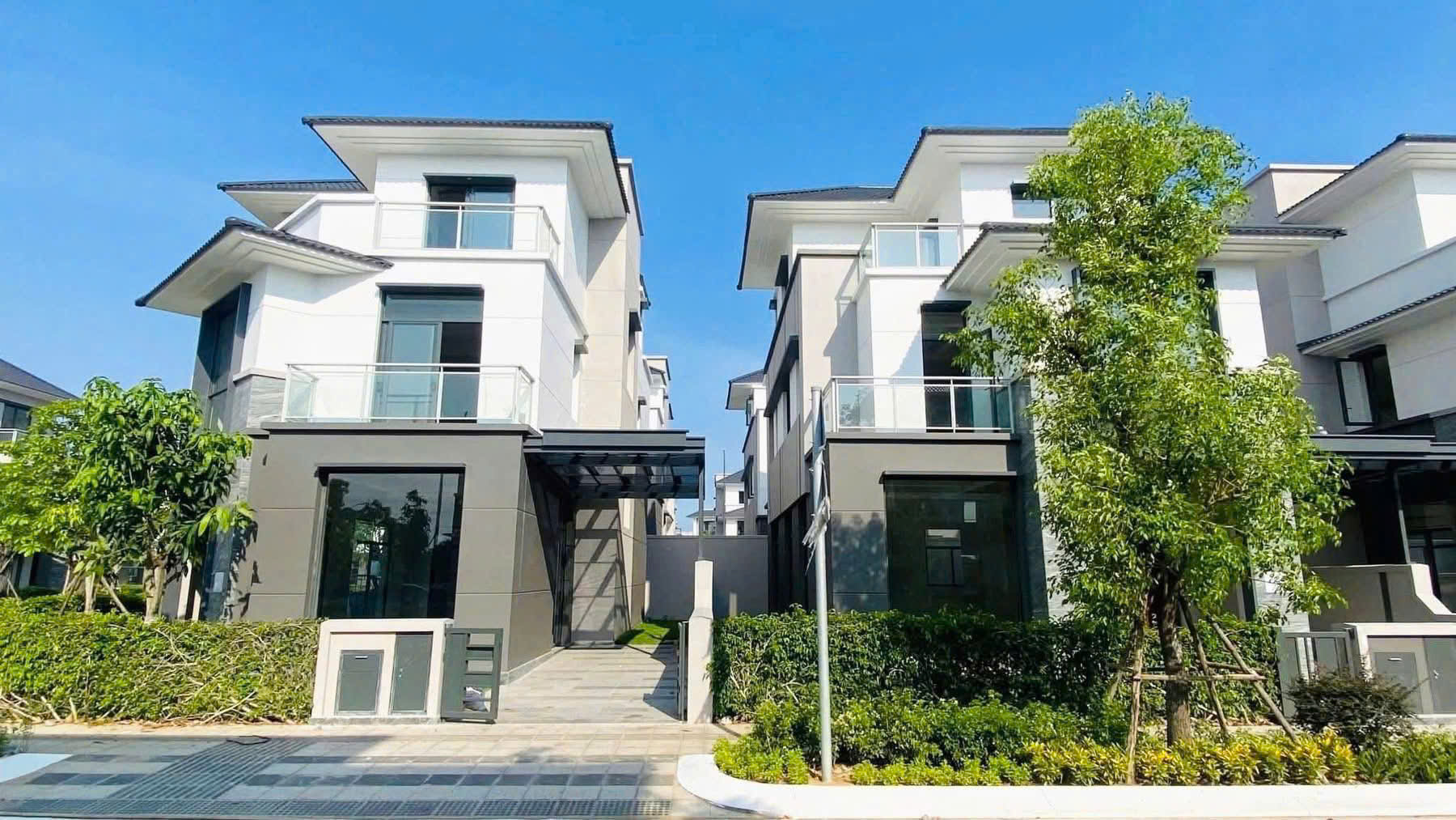 Gladia Khang Dien (11)