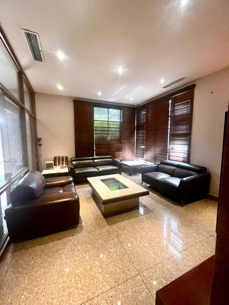 z6670806532269_0be91420196d5d70016b485502ea1849